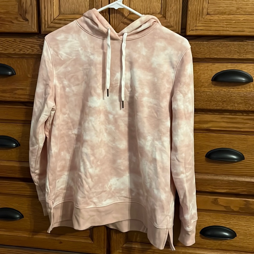 Old Navy tie dyed sweatshirt
